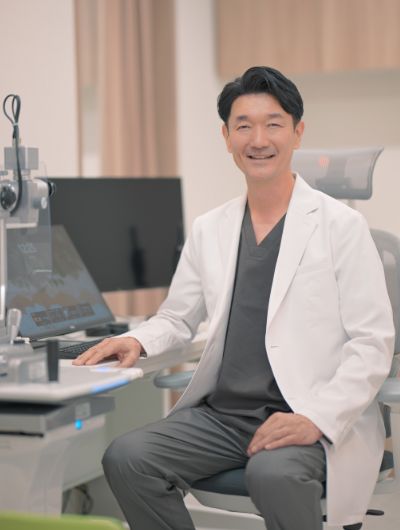院長 岡田優一